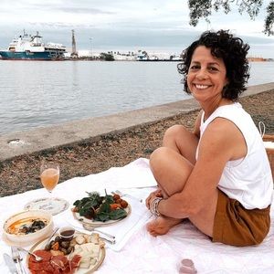 Meet your Posher, Rhoda